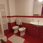 לינה וארוחת בוקר Domus Iulii