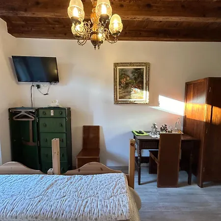 Domus Iulii Bed & Breakfast *