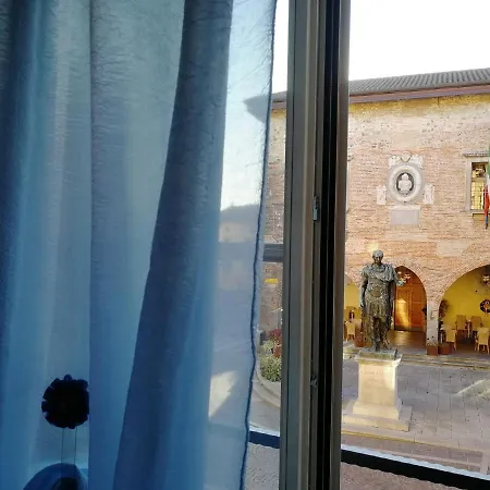 Domus Iulii Alojamento de Acomodação e Pequeno-almoço Cividale del Friuli